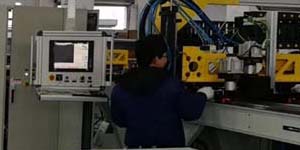 點膠機操作人員的準備及注意事項