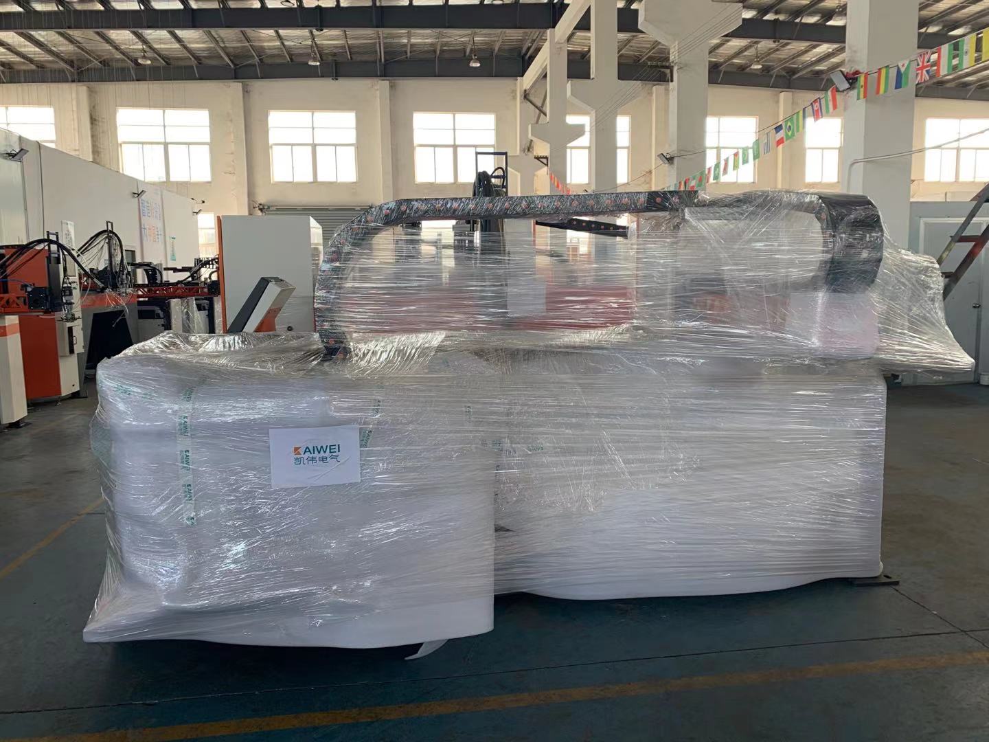 江蘇南京客戶防爆通風柜密封點膠專用涂膠機發(fā)貨